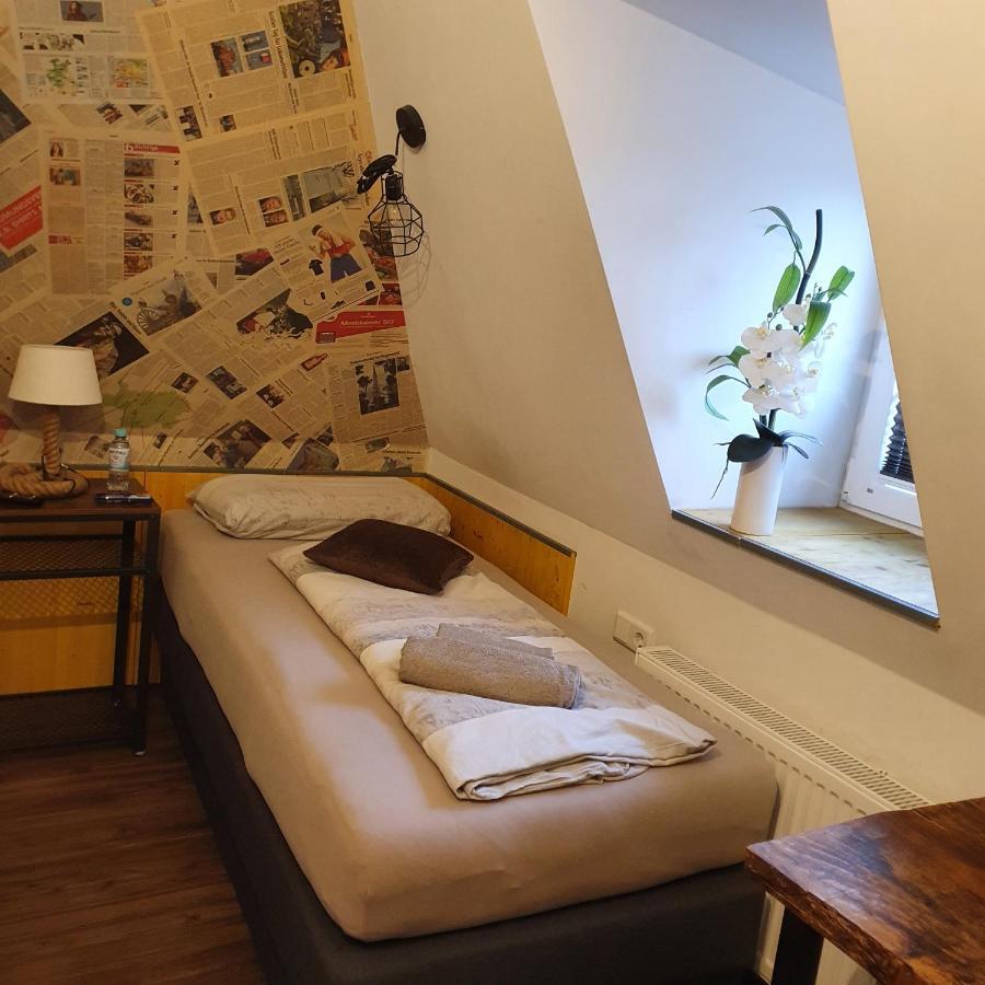 Victory Guesthouse - Handwerker Pension Bielefeld Dış mekan fotoğraf