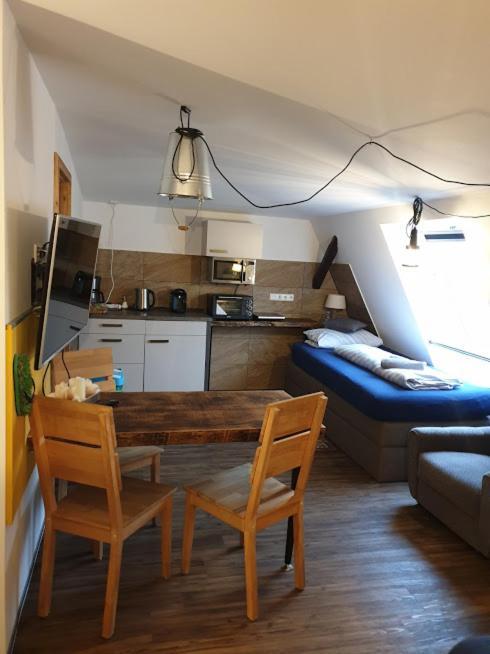 Victory Guesthouse - Handwerker Pension Bielefeld Dış mekan fotoğraf