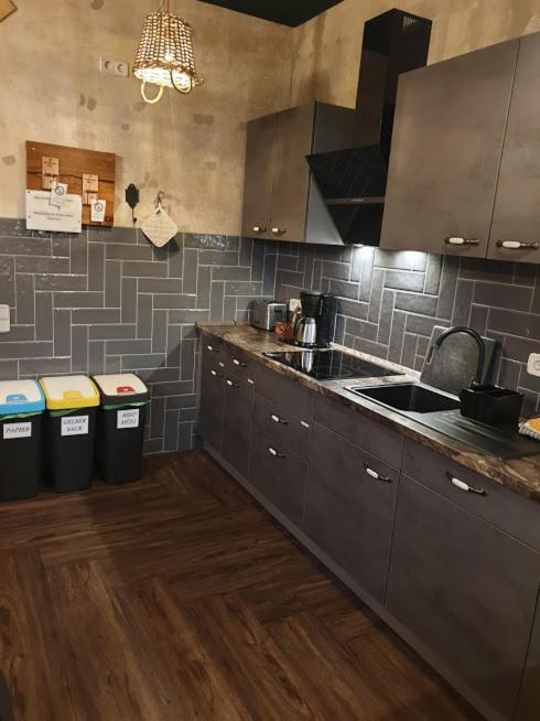 Victory Guesthouse - Handwerker Pension Bielefeld Dış mekan fotoğraf
