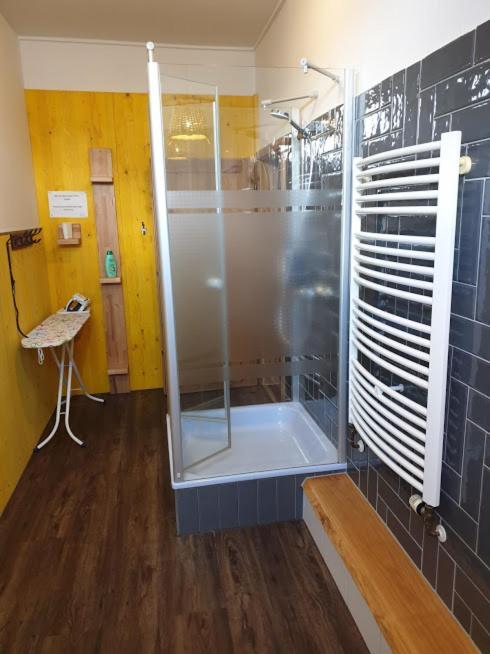 Victory Guesthouse - Handwerker Pension Bielefeld Dış mekan fotoğraf