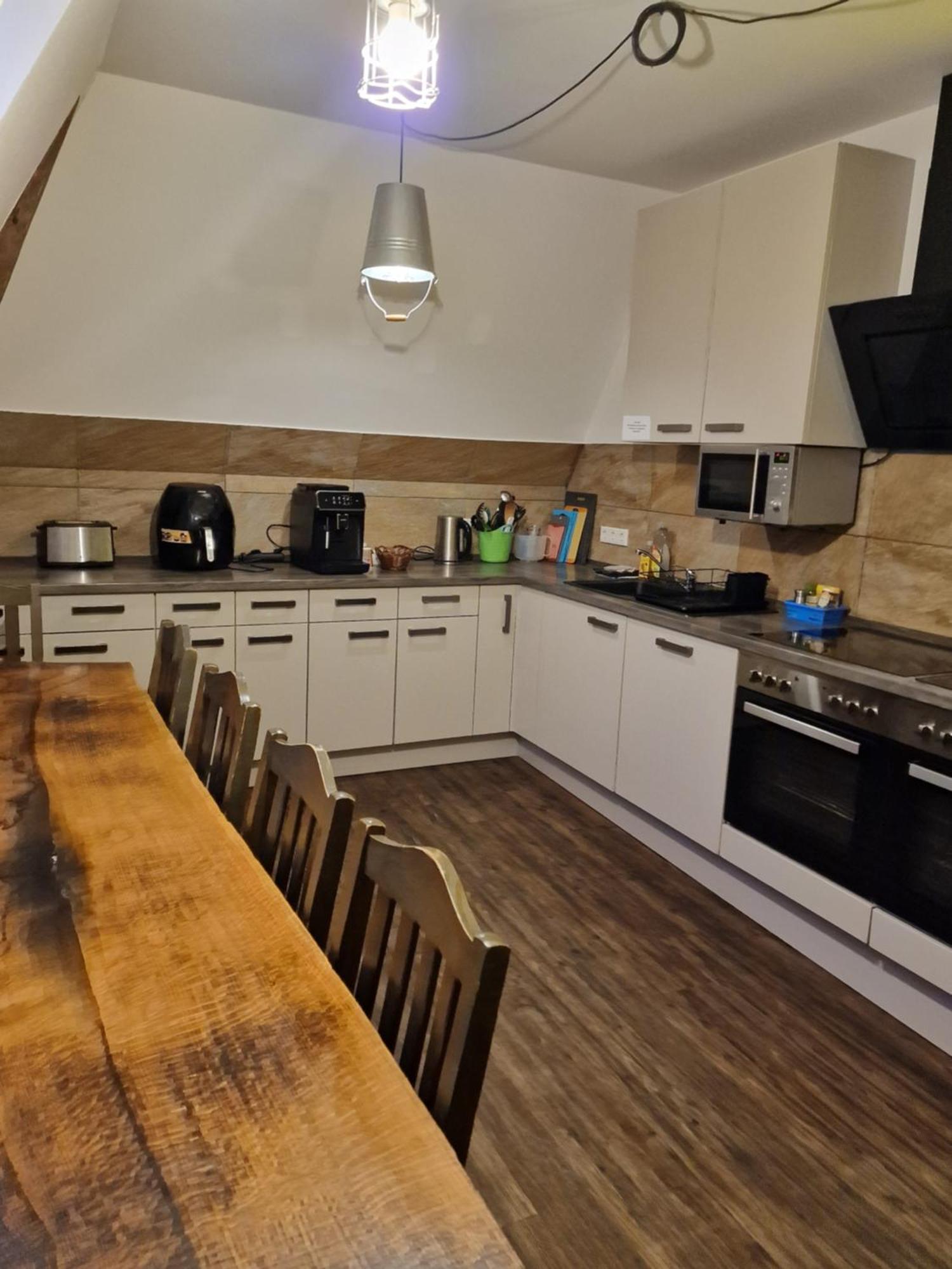 Victory Guesthouse - Handwerker Pension Bielefeld Dış mekan fotoğraf